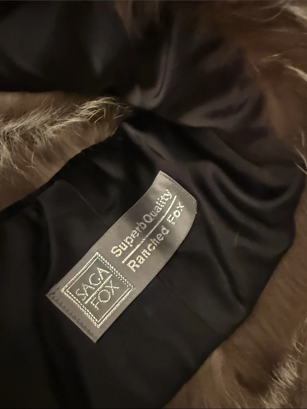 SAGA FOX FUR SHAWL SILVER FOX